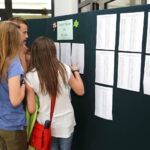 6.7.2016 Kielce. Listy pierwszoklasistów w IV Liceum Ogólnokształcącym / Wojciech Habdas / Radio Kielce