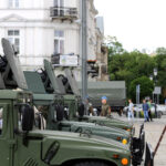 9.7.2016 Kielce. Drugi dzień pikniku na placu Wolności. W całym kraju odbywają się prezentacje sprzętu wojskowego, a okazją jest trwający w Warszawie szczyt NATO. / Wojciech Habdas / Radio Kielce