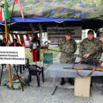 9.7.2016 Kielce. Drugi dzień pikniku na placu Wolności. W całym kraju odbywają się prezentacje sprzętu wojskowego, a okazją jest trwający w Warszawie szczyt NATO. / Wojciech Habdas / Radio Kielce