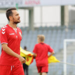 9.7.2016 Kielce. Na „Kolporter Arenie” kibicom, w nowych „złocisto – krwistych” strojach, zaprezentowali się piłkarze i sztab szkoleniowy Korony Kielce. Z numerem 9 - Mariusz Rybicki / Wojciech Habdas / Radio Kielce