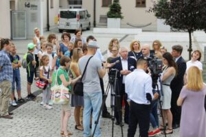 12.07.2016. Konferencja Prawa i Sprawiedliwości na Wzgórzu Zamkowym / Wojciech Habdas / Radio Kielce