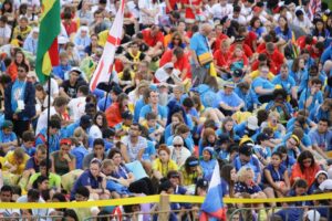 26.07.2016. Inauguracja Światowych Dni Młodzieży. Msza święta na krakowskich Błoniach / Wojciech Habdas / Radio Kielce