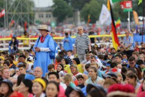 26.07.2016. Inauguracja Światowych Dni Młodzieży. Msza święta na krakowskich Błoniach / Wojciech Habdas / Radio Kielce