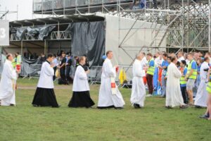 26.07.2016. Inauguracja Światowych Dni Młodzieży. Msza święta na krakowskich Błoniach / Wojciech Habdas / Radio Kielce