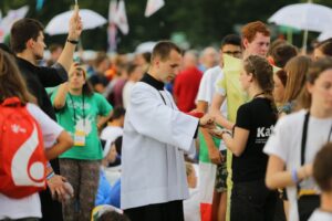 26.07.2016. Inauguracja Światowych Dni Młodzieży. Msza święta na krakowskich Błoniach / Wojciech Habdas / Radio Kielce