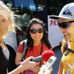 21.07.2016 Pielgrzymi z Kanady wzięli udział w Drodze Krzyżowe z Nowej Słupi na Święty Krzyż / Wojciech Habdas / Radio Kielce