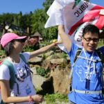 21.07.2016 Pielgrzymi z Kanady wzięli udział w Drodze Krzyżowe z Nowej Słupi na Święty Krzyż / Wojciech Habdas / Radio Kielce