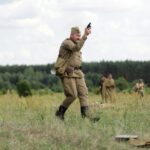 24.06.2016. Piknik historyczny "Przyczółek Sandomierski 44/45" w Ociesękach / Wojciech Habdas / Radio Kielce