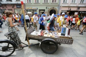 26.07. 2016. Pielgrzymi Światowych Dni Młodzieży w Krakowie / Wojciech Habdas / Radio Kielce