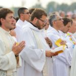 26.07.2016. Inauguracja Światowych Dni Młodzieży. Msza święta na krakowskich Błoniach / Wojciech Habdas / Radio Kielce