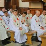 29.06.2016. W miejscowości Leńcze koło Krakowa mieszka 350 pielgrzymów z diecezji kieleckiej / Wojciech Habdas / Radio Kielce