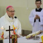 29.06.2016. W miejscowości Leńcze koło Krakowa mieszka 350 pielgrzymów z diecezji kieleckiej / Wojciech Habdas / Radio Kielce