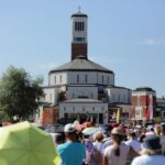 30.07.2016. Sanktuarium świętego Jana Pawła II. Podczas mszy świętej dla duchowieństwa sprawowanej przez papieża Franciszka / Wojciech Habdas / Radio Kielce