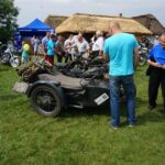 21.08.2016 Tokarnia. Zlot zabytkowych pojazdów / Daniel Lenart / Radio Kielce