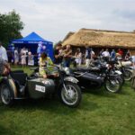 21.08.2016 Tokarnia. Zlot zabytkowych pojazdów / Daniel Lenart / Radio Kielce