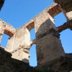 25.08.2016. Wakacje z duchami historii. Ruiny zamku w Bodzentynie / Krzysztof Bujnowicz / Radio Kielce