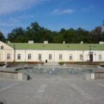 29.08.2016. Wakacje z duchami historii. Zespół pałacowo-parkowy w Końskich / Krzysztof Bujnowicz / Radio Kielce