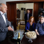 30.8.2016 Kielce. Kończący kadencję rektor Politechniki Świętokrzyskiej Stanisław Adamczak spotkał się z dziennikarzami. / Wojciech Habdas / Radio Kielce