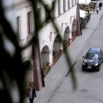 12.05.2016 Kielce. Rynek. Ruch samochodowy. / Jarosław Kubalski / Radio Kielce