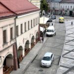 12.05.2016 Kielce. Rynek. Ruch samochodowy. / Jarosław Kubalski / Radio Kielce