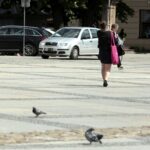 12.05.2016 Kielce. Rynek. Ruch samochodowy. / Jarosław Kubalski / Radio Kielce