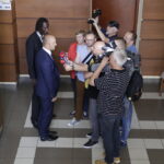 01.08.2016 Kielce. Przedtstawiciele senegalskiego inwestora, który chce nabyć akcje Korony, Peter Kaluba i Ibrahim Iyane Thiam spotkali się z prezydentem Wojciechem lubawskim / Jarosław Kubalski / Radio Kielce