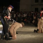 04.08.2016 Kielce. Inscenizacja rozbicia więzienia kieleckiego UB przez oddział generała Antoniego Hedy "Szarego". / Jarosław Kubalski / Radio Kielce