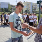 09.08.2016 Kielce. Wakacje z futbolem.  nagrody indywidualne. Najlepszy bramkarz gimnazjów Hubert Wołowiec. / Jarosław Kubalski / Radio Kielce