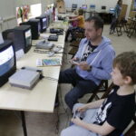 11.08.2016 Kielce. Oldskulowe gry wideo w Muzeum Zabawek. / Jarosław Kubalski / Radio Kielce