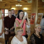 11.08.2016 Wólka Milanowska. Konferencja  przed festynem archeologicznym Dymarki Świętokrzyskie. / Radio Kielce