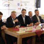 11.08.2016 Wólka Milanowska. Konferencja  przed festynem archeologicznym Dymarki Świętokrzyskie. / Radio Kielce