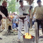 13.08.2016 Nowa Słupia. Festyn archeologiczny Dymarki Świętokrzyskie. / Jarosław Kubalski / Radio Kielce