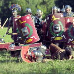 13.08.2016 Nowa Słupia. Festyn archeologiczny Dymarki Świętokrzyskie. / Jarosław Kubalski / Radio Kielce