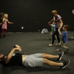 13.08.2016 Kielce. Warsztaty dla dzieci w Teatrze Lalki i Aktora Kubuś. / Jarosław Kubalski / Radio Kielce