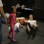 13.08.2016 Kielce. Warsztaty dla dzieci w Teatrze Lalki i Aktora Kubuś. / Jarosław Kubalski / Radio Kielce