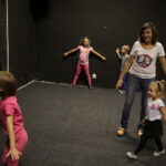 13.08.2016 Kielce. Warsztaty dla dzieci w Teatrze Lalki i Aktora Kubuś. / Jarosław Kubalski / Radio Kielce