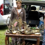 13.08.2016 Kielce. Giełda kolekcjonerska przed WDK. / Jarosław Kubalski / Radio Kielce