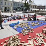 20.08.2016 Kielce. Rynek. Festiwal Hura Art zorganizowany dla dzieci przez Teatr Kubuś. / Jarosław Kubalski / Radio Kielce