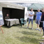 25.08.2016 Podzamcze Chęcińskie. Harcerze podczas różnych zajęć. Ogólnopolski zlot harcerski Wędrowna Watra. / Jarosław Kubalski / Radio Kielce