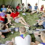 25.08.2016 Podzamcze Chęcińskie. Harcerze podczas różnych zajęć. Ogólnopolski zlot harcerski Wędrowna Watra. / Jarosław Kubalski / Radio Kielce