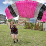 25.08.2016 Podzamcze Chęcińskie. Harcerze podczas różnych zajęć. Ogólnopolski zlot harcerski Wędrowna Watra. / Jarosław Kubalski / Radio Kielce