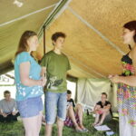 25.08.2016 Podzamcze Chęcińskie. Harcerze podczas różnych zajęć. Ogólnopolski zlot harcerski Wędrowna Watra. / Jarosław Kubalski / Radio Kielce