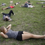 25.08.2016 Podzamcze Chęcińskie. Harcerze podczas różnych zajęć. Ogólnopolski zlot harcerski Wędrowna Watra. / Jarosław Kubalski / Radio Kielce