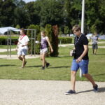 25.08.2016 Podzamcze Chęcińskie. Harcerze podczas różnych zajęć. Ogólnopolski zlot harcerski Wędrowna Watra. / Jarosław Kubalski / Radio Kielce