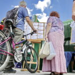 25.08.2016 Kielce Targi Pracy na Rynku / Jarosław Kubalski / Radio Kielce