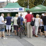 25.08.2016 Kielce. Rynek. Targi pracy. / Jarosław Kubalski / Radio Kielce
