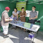 25.08.2016 Kielce. Rynek. Targi pracy. / Jarosław Kubalski / Radio Kielce