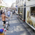 Foodtrucki zaparkują w Kielcach. Będą dania z różnych kontynentów