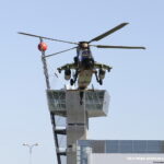 31.08.2016 Kielce. Przygotowania do MSPO. Laduje helikopter Tiger koncernu Airbus Helicopters. / Jarosław Kubalski / Radio Kielce