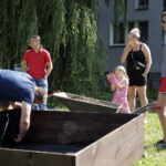 20.08.2016 Na kieleckim osiedlu Czarnów powstaje ogród miejski / Jarosław Kubalski / Radio Kielce